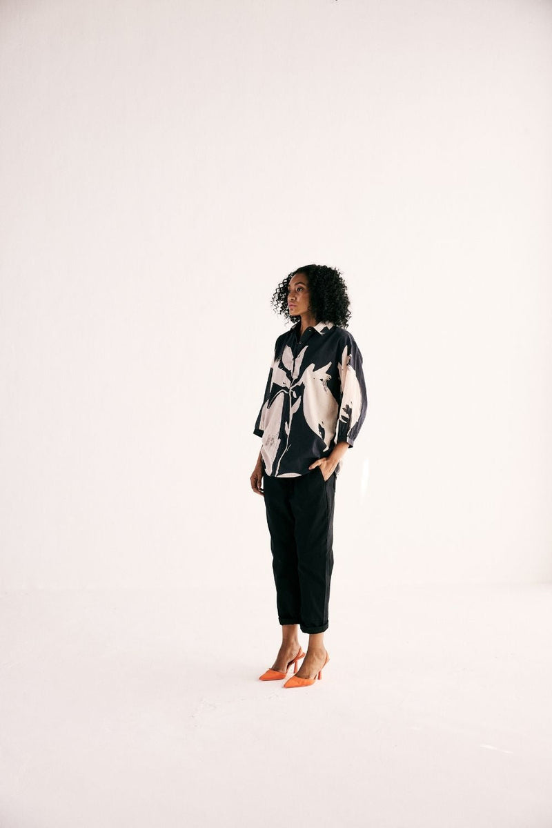 LUNA IRIS SHIRT cotton by Khara Kapas in black for women Worldwide