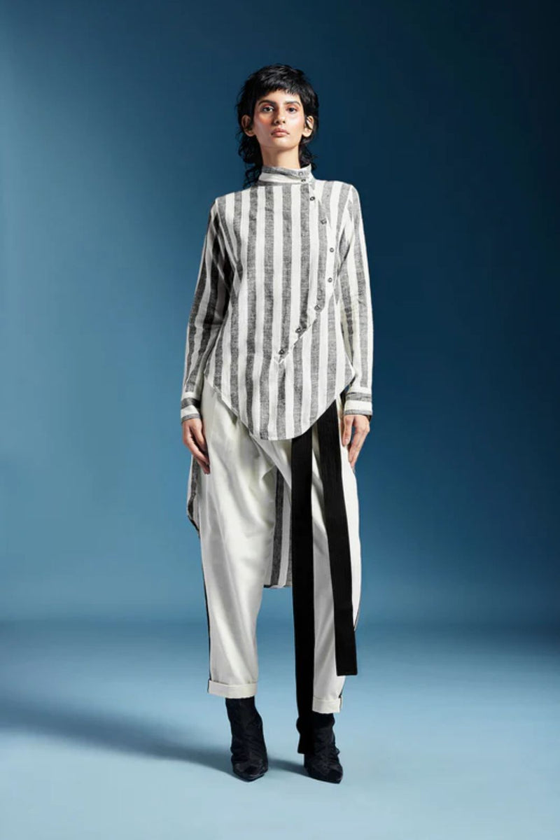 Andie Shirt in Kala Cotton-Bw Awning Stripes cotton by Chola for women Worldwide