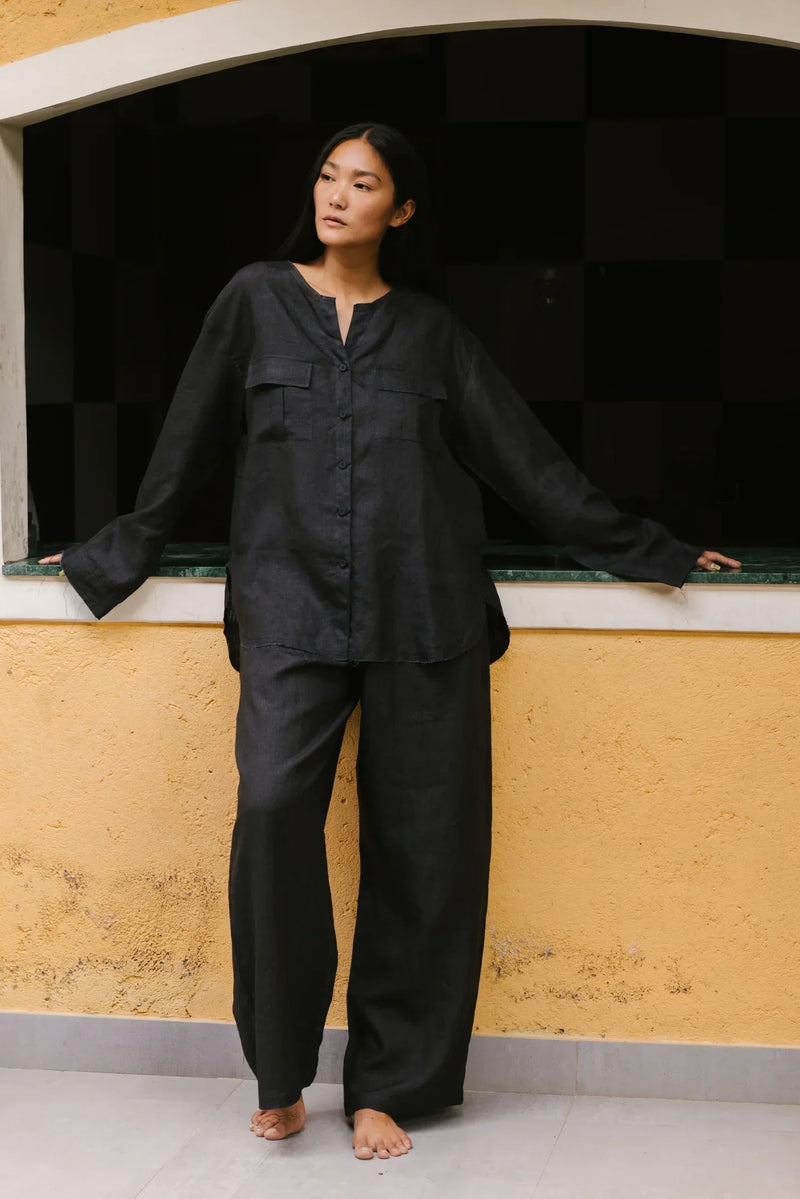 IKOU UNISEX RELAXED SET linen by Ituvana in black color for women Worldwide