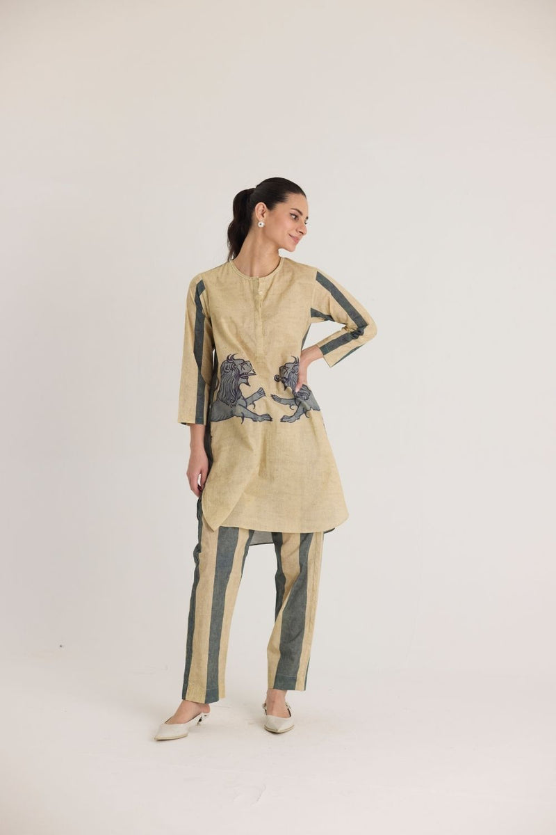 PAWS SHORT KURTA SET cotton by Yam in white color for women Worldwide