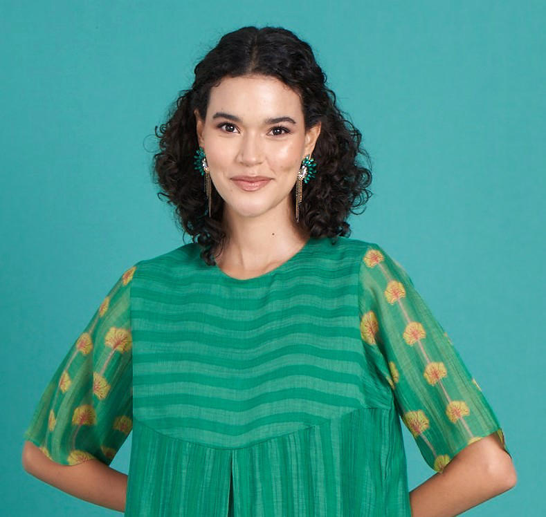 Abeer mul cotton silk kurta set silk by Priti Prashant in green color for women Worldwide
