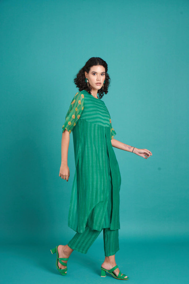 Abeer mul cotton silk kurta set silk by Priti Prashant in green color for women Worldwide