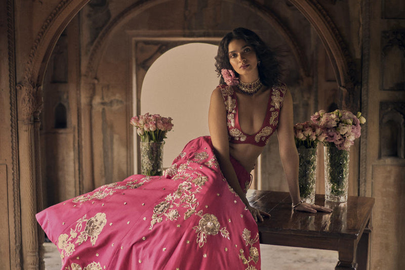 PH-2458 
Lehenga 
Blouse 
Dupatta Set by Paulmi & Harsh for women Worldwide