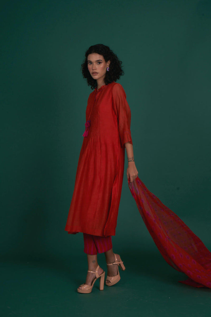 Orina mul cotton silk kurta set - red silk by Priti Prashant in red color for women Worldwide