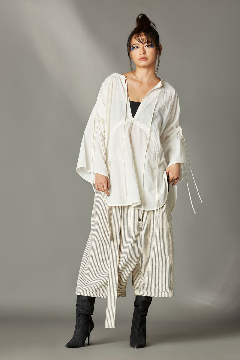 Felix in White cotton by Chola in white color for women Worldwide