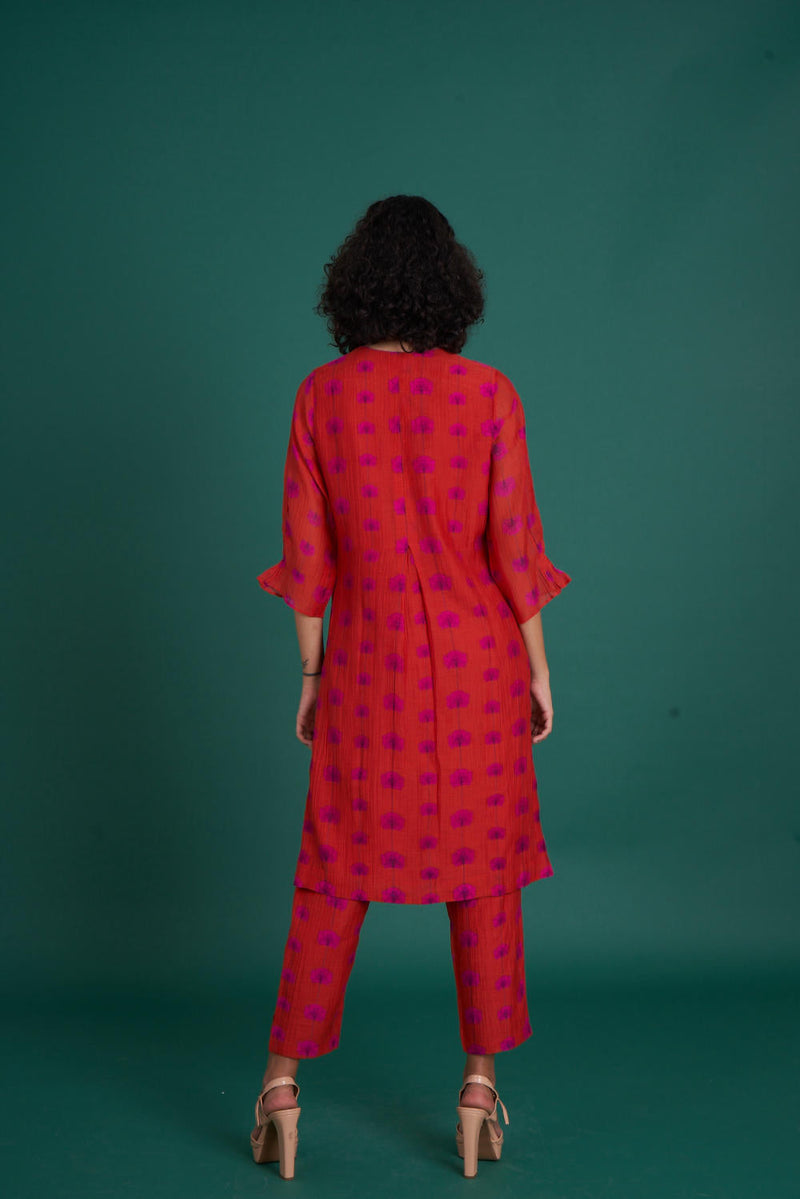 Juana mul cotton silk kurta set silk by Priti Prashant in red color for women Worldwide