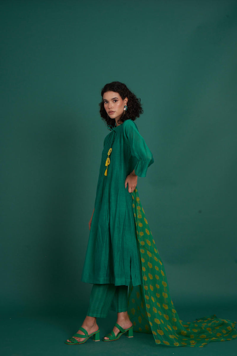 Orina mul cotton silk kurta set - Emerald silk by Priti Prashant in green color for women Worldwide