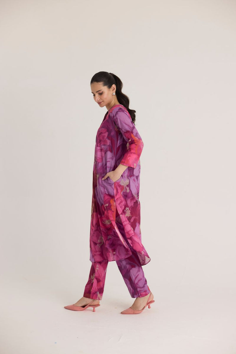 VIOLET GIA STYLE KURTA SET cotton by Yam in pink color for women Worldwide