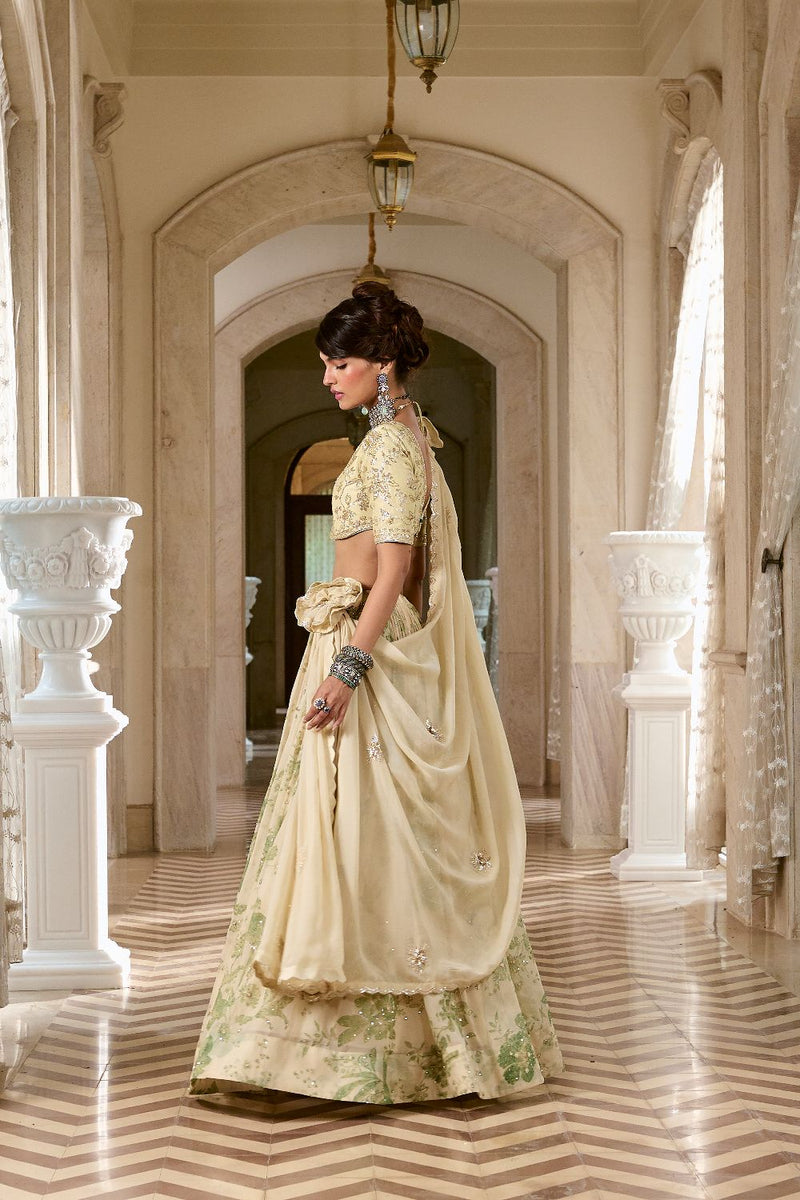 PH-2781 EMIKO LEHENGA SET by Paulmi & Harsh for women Worldwide