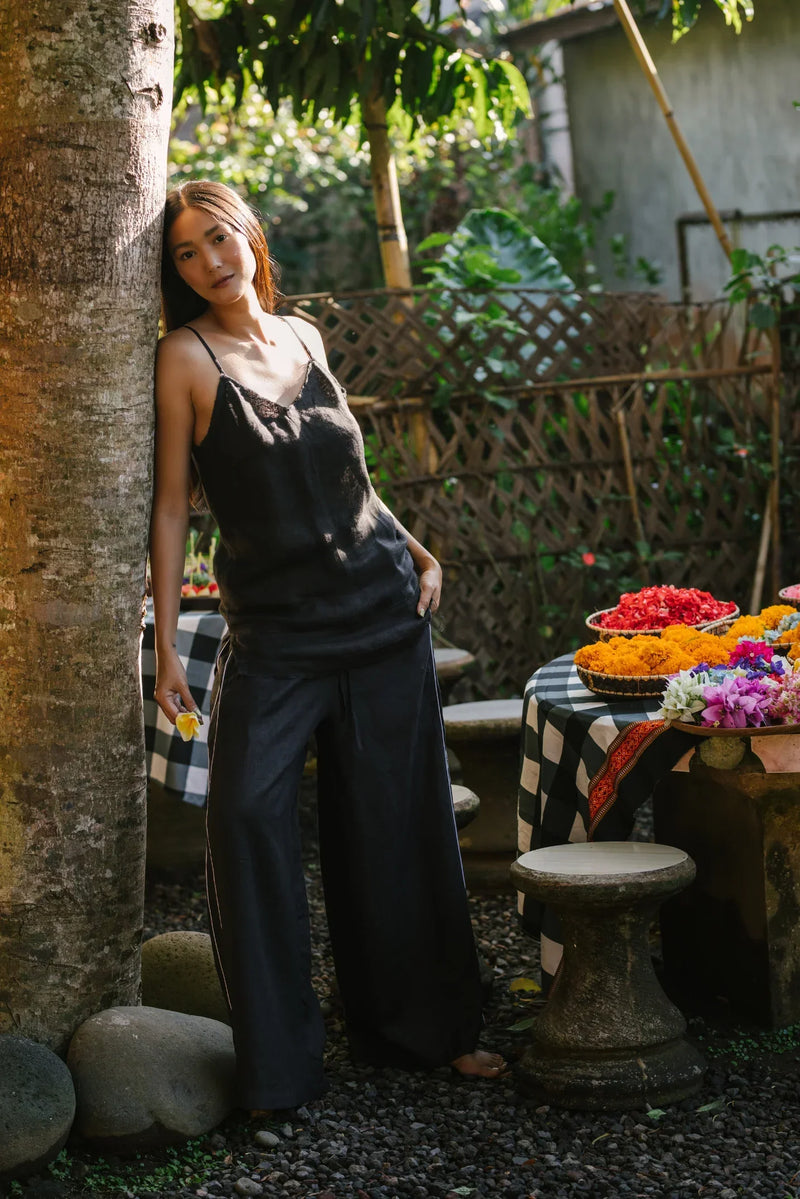 YOI REFINED CAMISOLE TOP SET linen by Ituvana in black color for women Worldwide