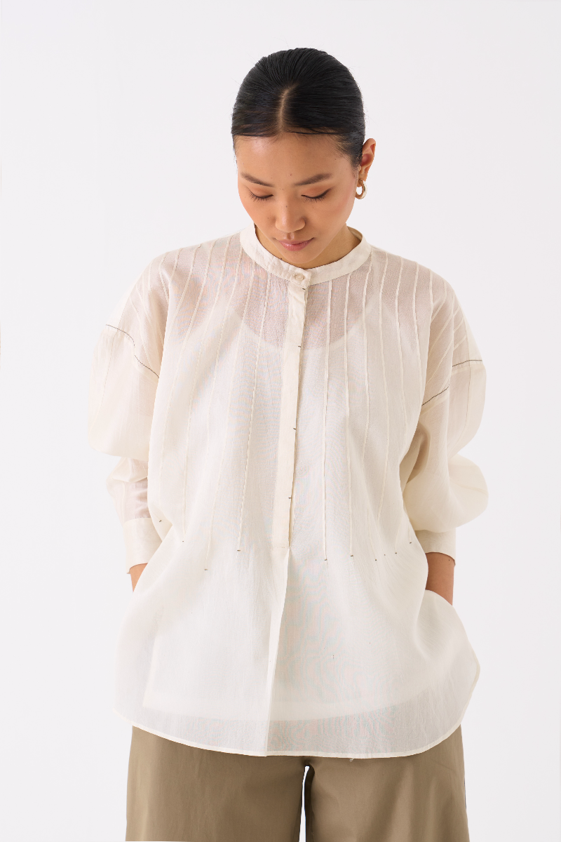 BAT SLEEVE TOP 
- IVORY