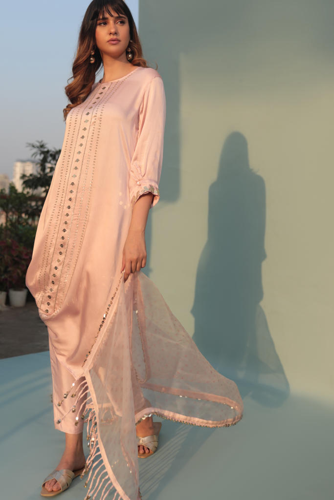 Saba Pink Kurta Set with Pant and Dupatta-SKCCLSTSC-2 satin by PRAHNAAYA in pink color for women Worldwide