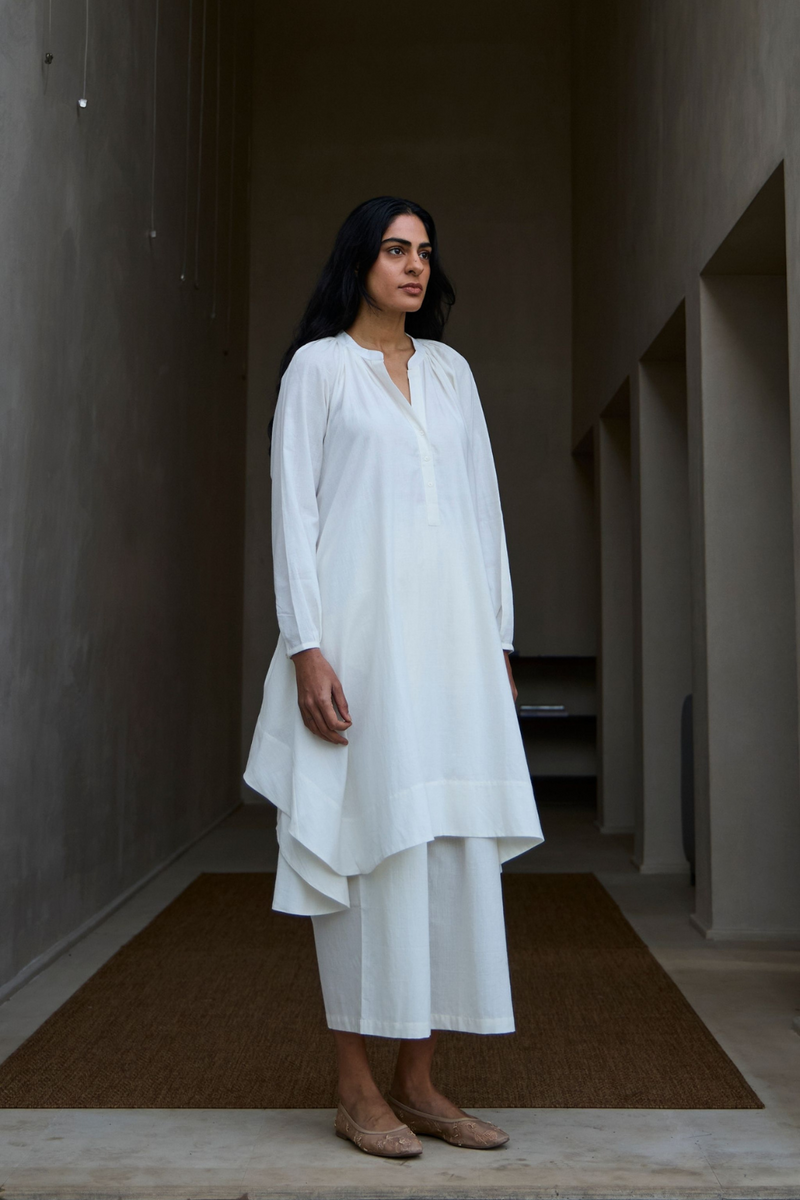 Woodstock Milk Pleated Pants cotton by The Summer House in white color for women Worldwide