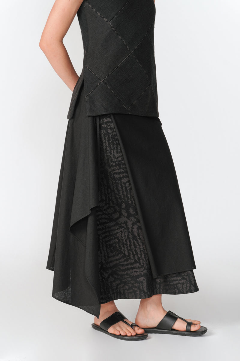 Sthira Set co-ord set by Turn Black in black for women Worldwide