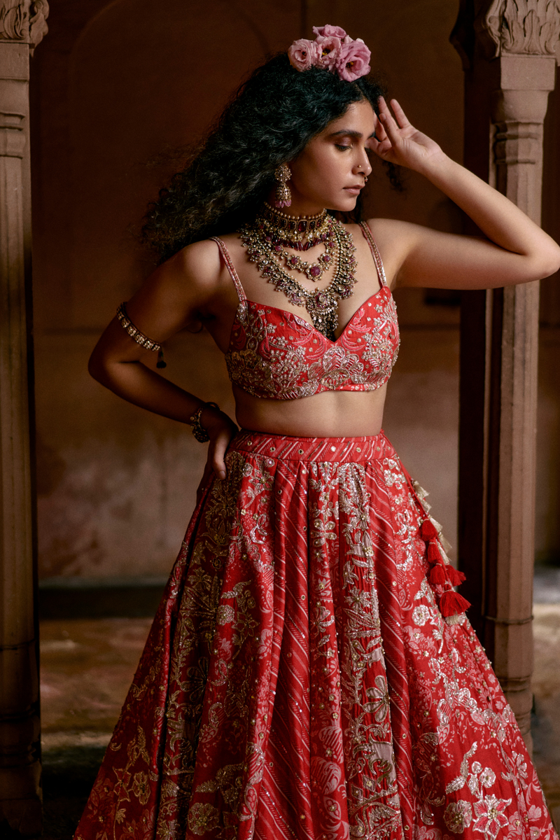 PH-2484 
Lehenga 
Blouse 
Dupatta Set by Paulmi & Harsh for women Worldwide