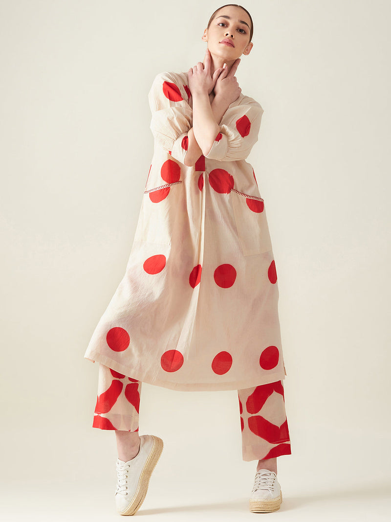 Polka Kurta Set cotton by Aavidi in white color for women Worldwide