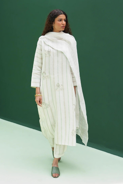 Eiko Striped Linen Kurta Set
- Mint