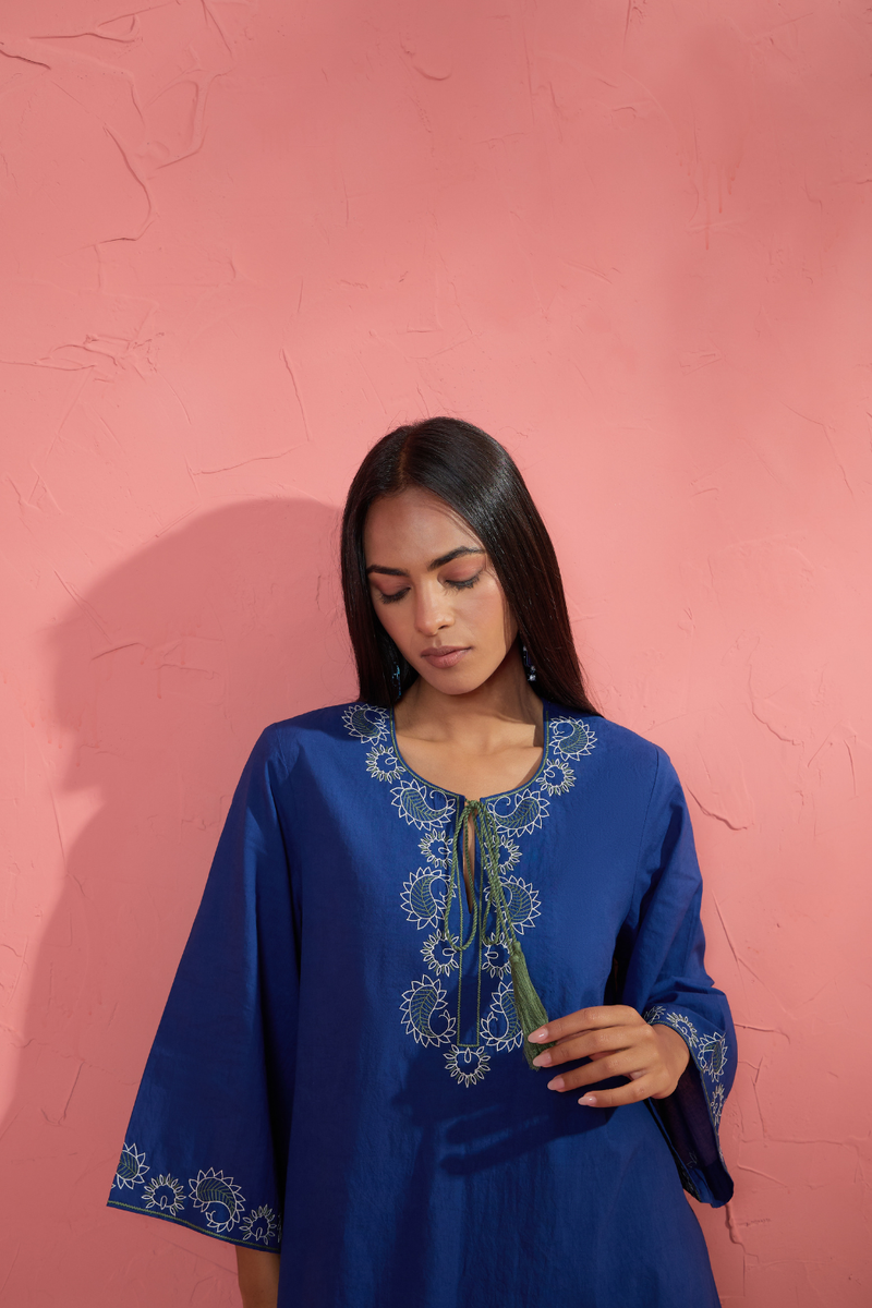 Fi Rose Set 2 cotton cambric light kurta set by AAVIDI in multicolor for women Worldwide