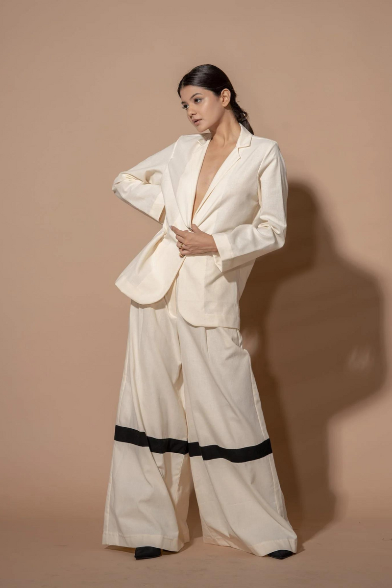 Vanilla Jacket 100% cotton matty jackets and overlays by Stoique in natural for women Worldwide