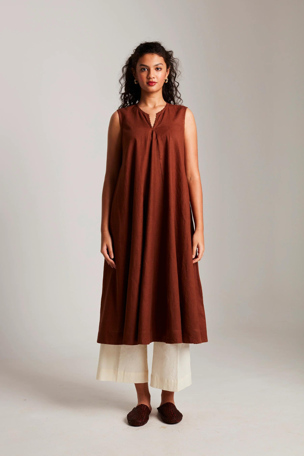 Mocha Co-Linen Sleeveless Flared Kurta Set