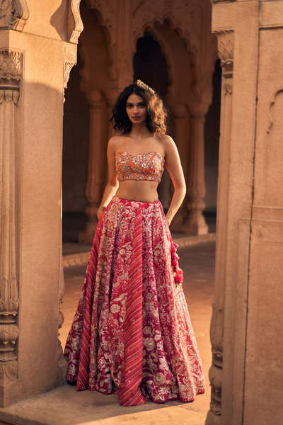 PH-2480 
Bustier
Lehenga 
Dupatta  Set