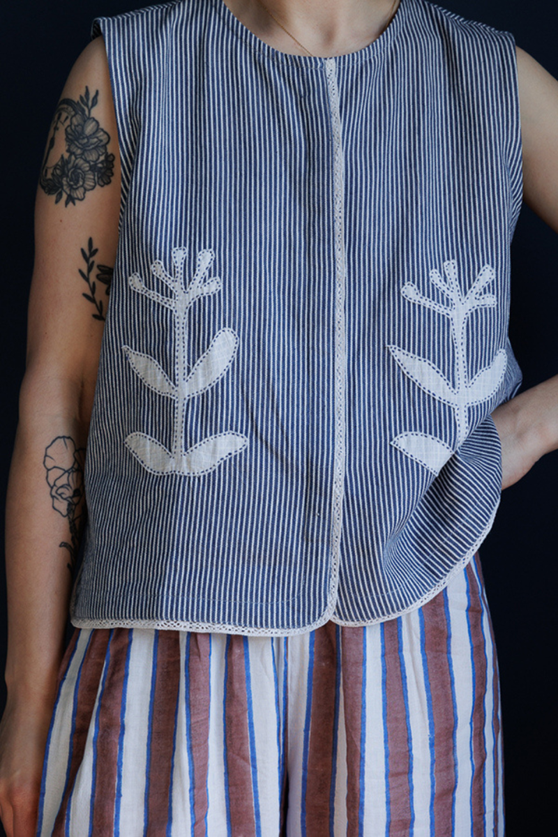 Classic Vest-AppliquŽ handwoven cotton top/shirt by World of Crow in multicolor for women Worldwide