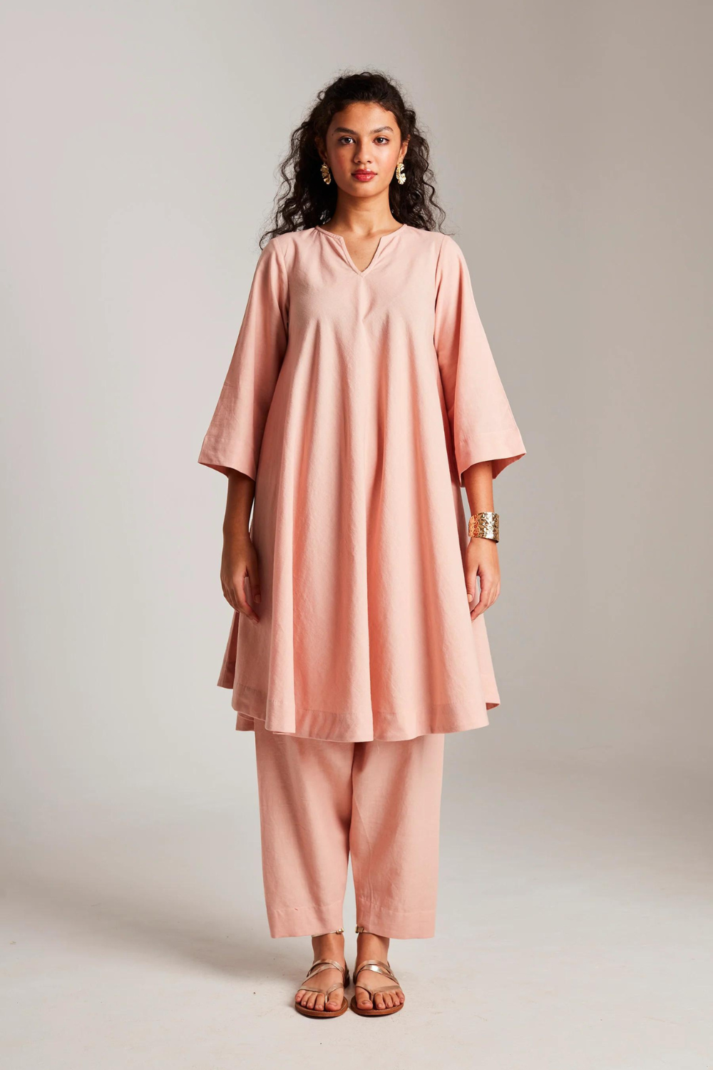 Rose Co-Linen Pheran Kurta Set