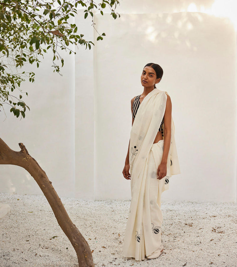 Luna saree Sarees by Khara Kapas in white for women Worldwide