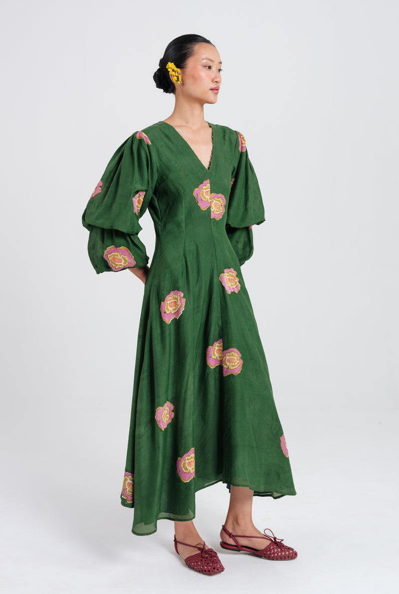Flow Dress muslin silk dress by JodiLife in green for women Worldwide