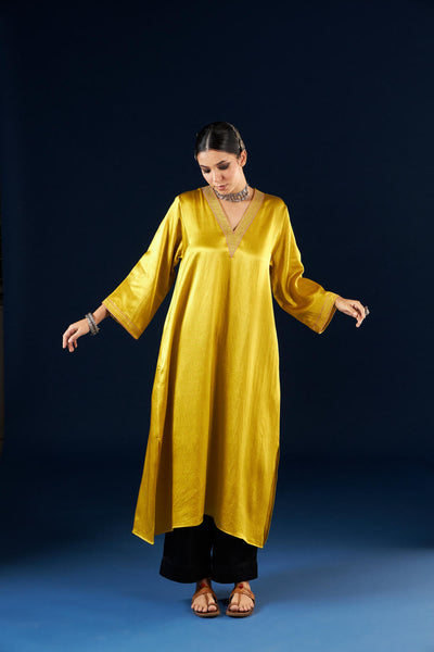 A line Kurta set - Gold yellow & Coal Black