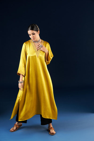 A line Kurta set - Gold yellow & Coal Black