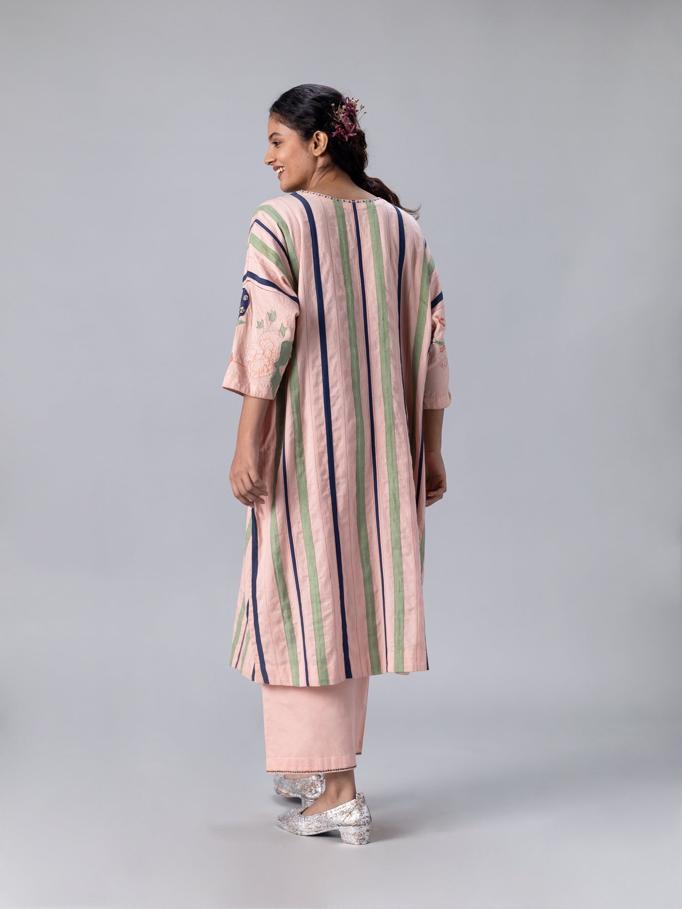 Juhi Kaftan