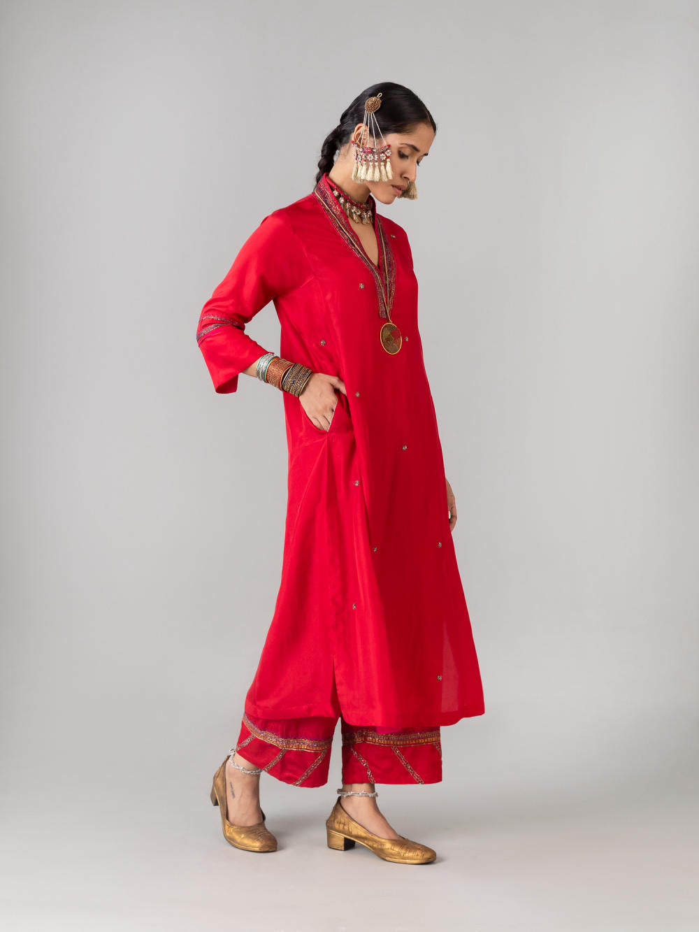 Nazar Butti Red Kurta