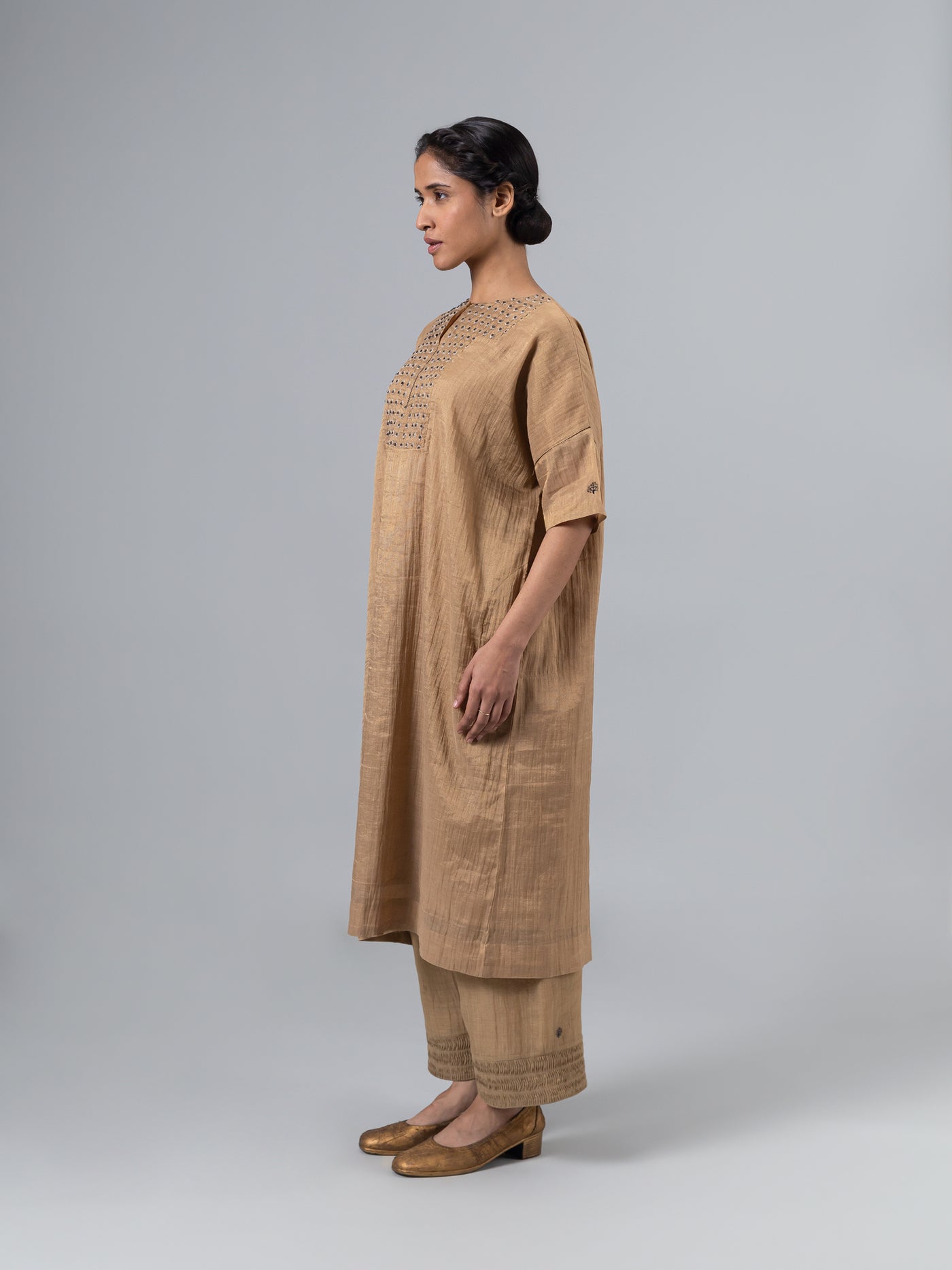 Badar Kaftan-Stone