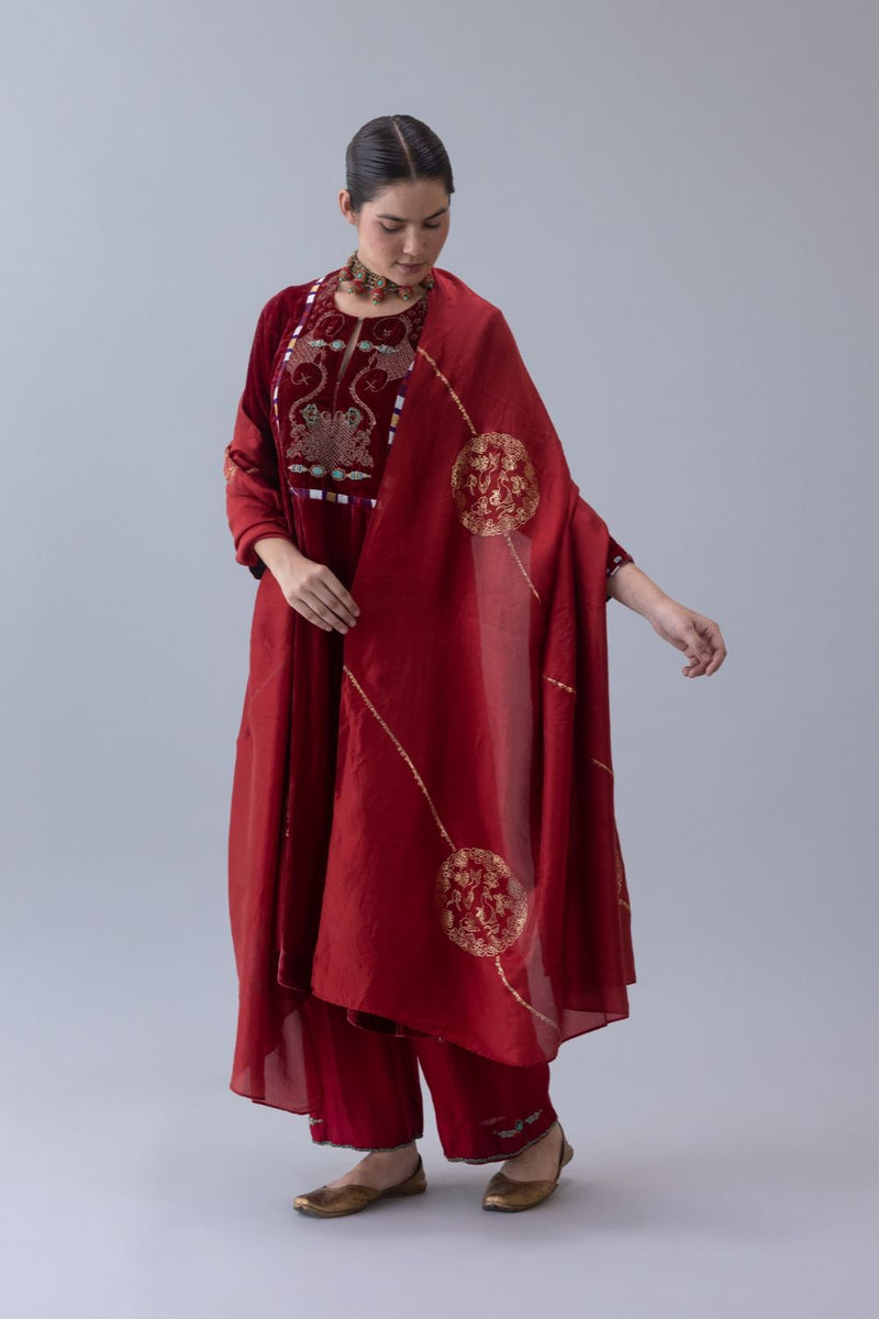 Chimi Dupatta-Red silk by Shades of India in red color for women Worldwide