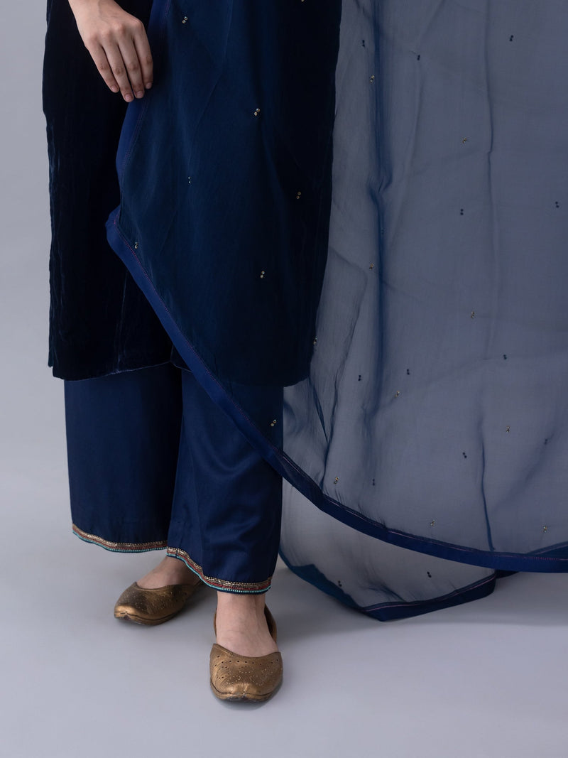 Jokhang Dupatta-Indigo organza by Shades of India for women Worldwide