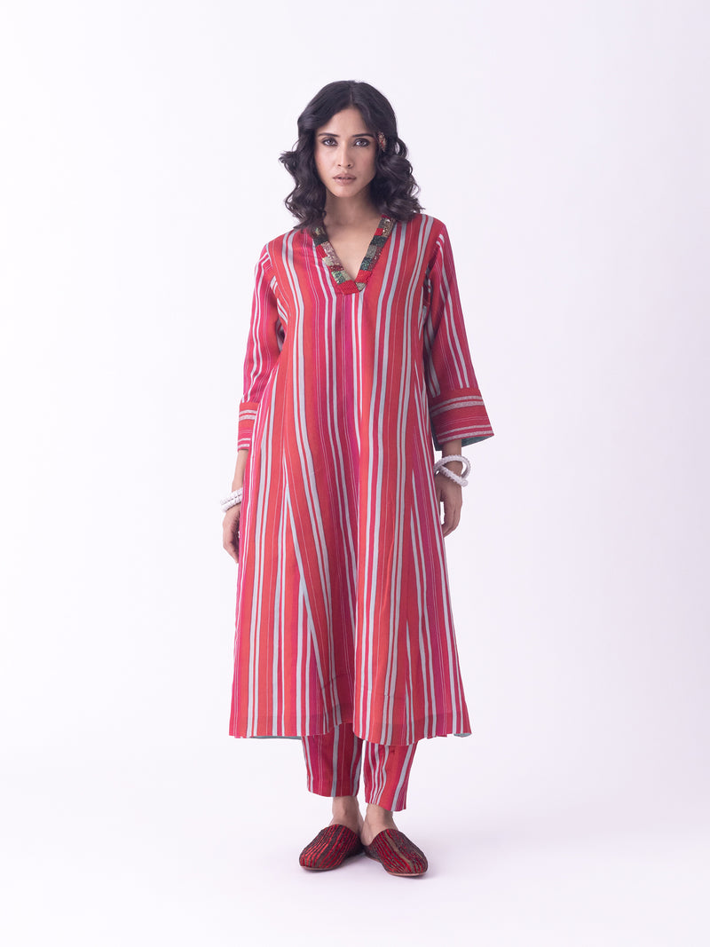 Tantu-Kurta silk blend kurta/kurta set by Shades of India in red for women Worldwide