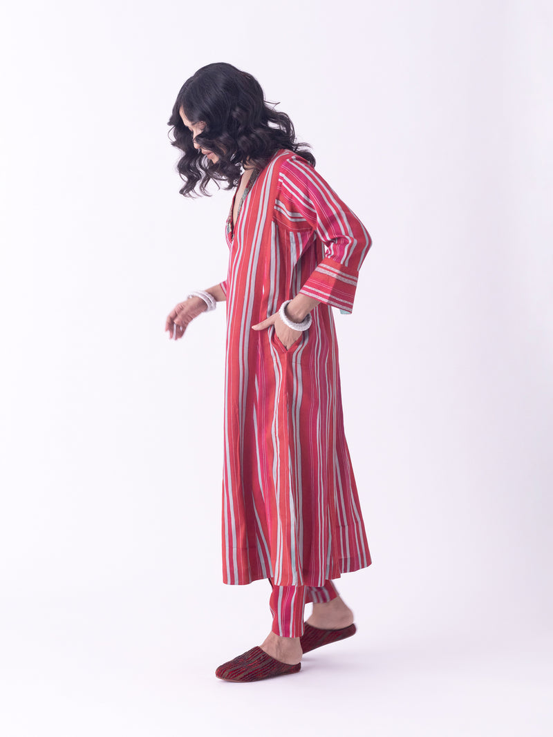 Tantu-Kurta silk blend kurta/kurta set by Shades of India in red for women Worldwide