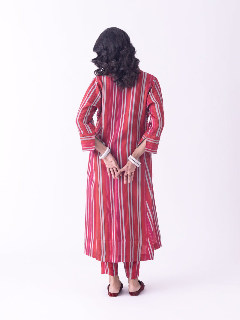 Tantu-Kurta silk blend kurta/kurta set by Shades of India in red for women Worldwide
