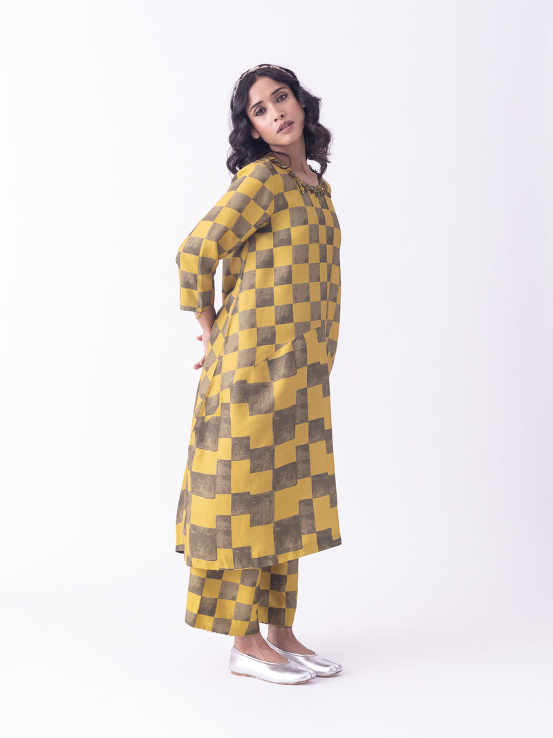 Haldi-Kaftan silk blend indo-western by Shades of India in musturd for women Worldwide