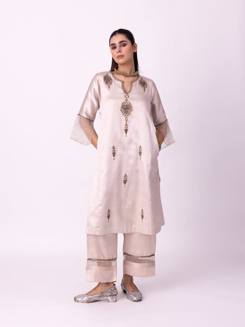 Khaab Kurta mushroo kurta/kurta set by Shades of India in beige for women Worldwide