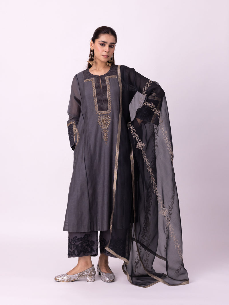 Nefert Kurta chanderi kurta/kurta set by Shades of India in charcoal for women Worldwide