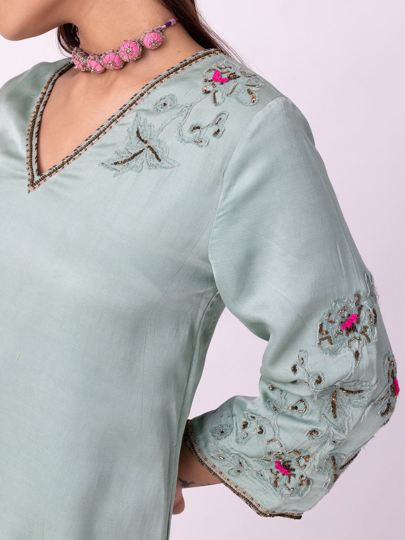 Qasr Kurta linen blend kurta/kurta set by Shades of India in blue for women Worldwide