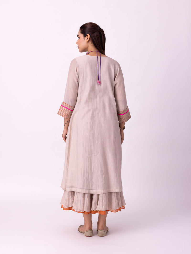 Zariyat Kurta chanderi kurta/kurta set by Shades of India in beige for women Worldwide