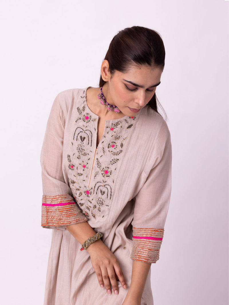 Zariyat Kurta chanderi kurta/kurta set by Shades of India in beige for women Worldwide