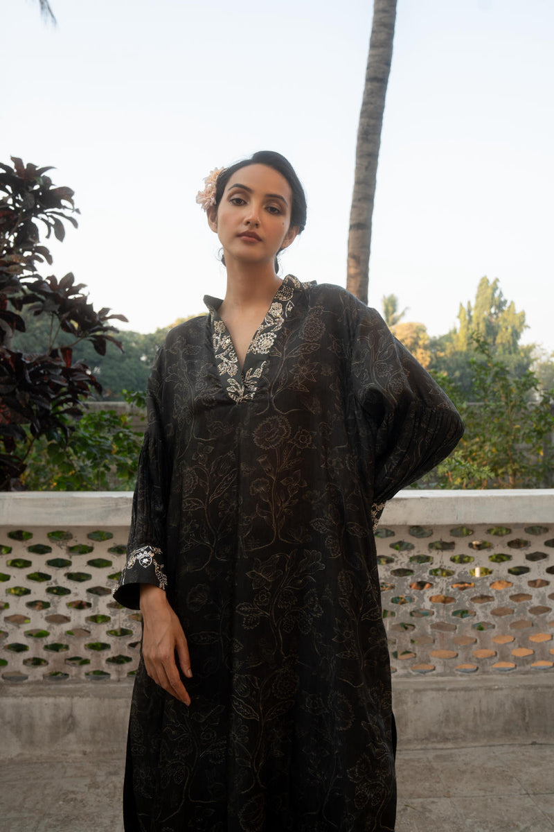 PH-3086 Kurta Set-Black silk by Paulmi & Harsh in black color for women Worldwide