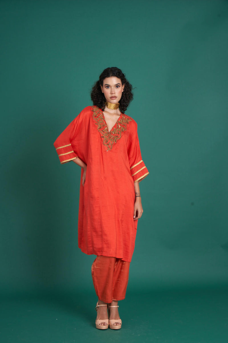 Hana silk and tissue kurta set silk by Priti Prashant in red color for women Worldwide