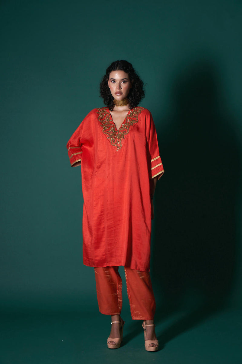 Hana silk and tissue kurta set silk by Priti Prashant in red color for women Worldwide