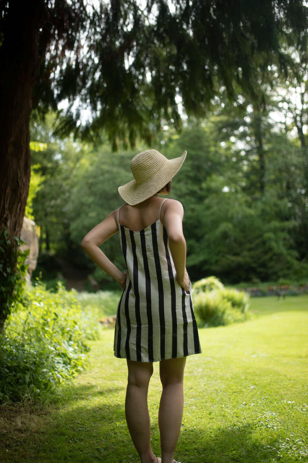 California Slip Dress -Printed-Black Stripes