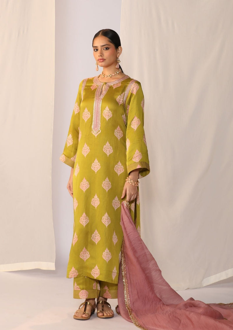 Block printed satin kurta set with organza dupatta satin by Myoho in green color for women Worldwide